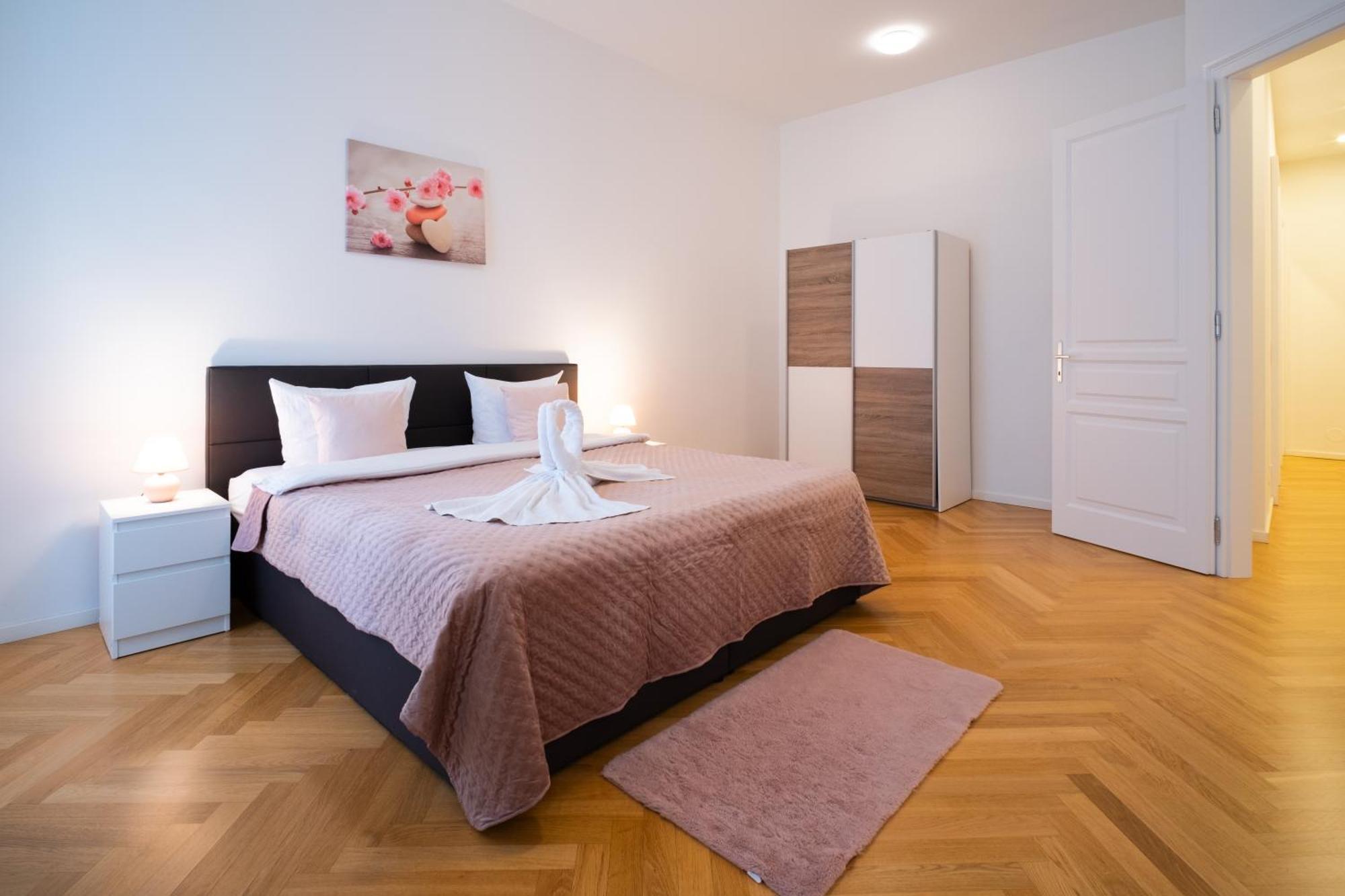 Home Sweet Home - Vienna Central Esterno foto