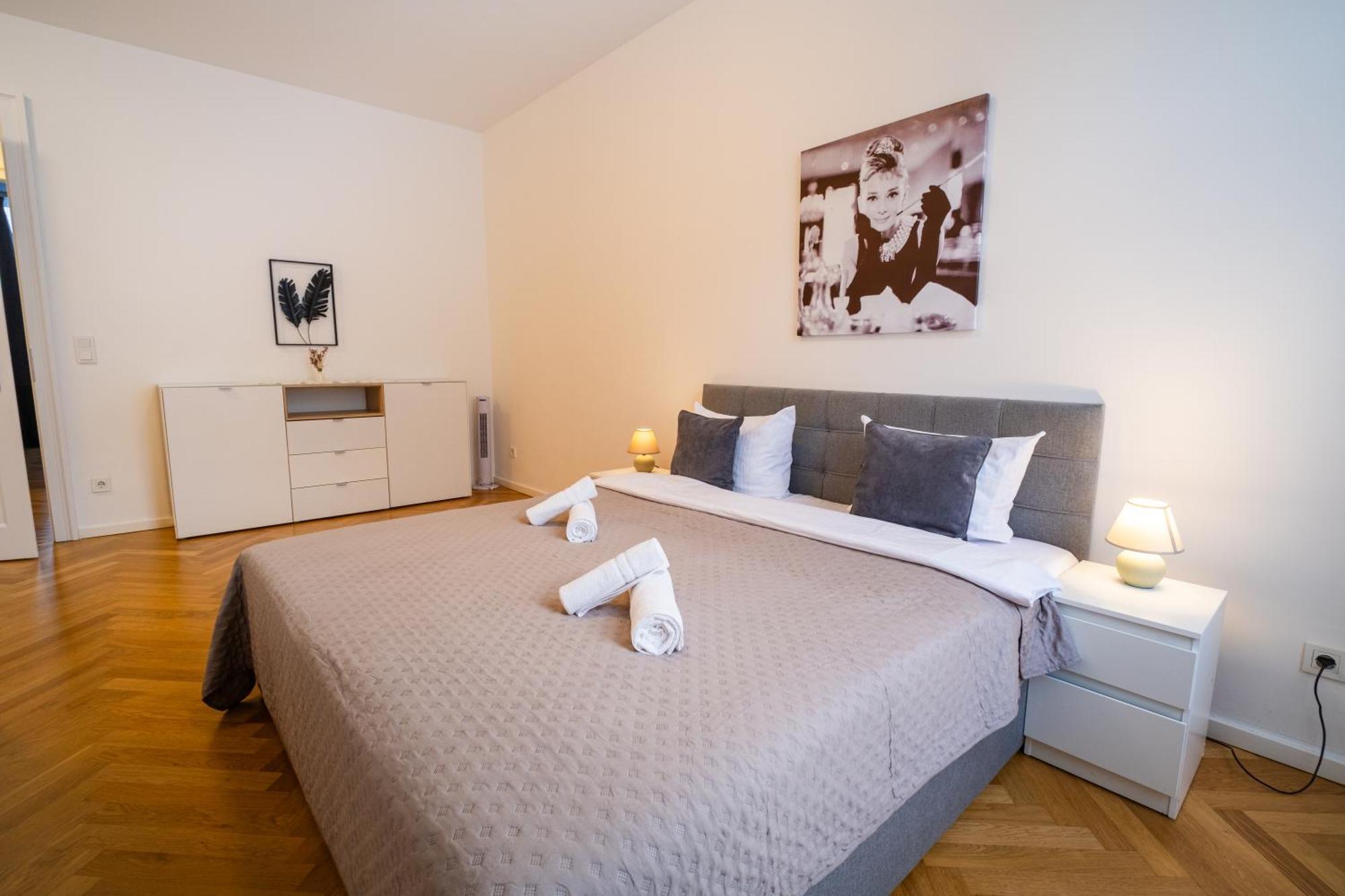 Home Sweet Home - Vienna Central Esterno foto